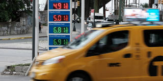 rogoff224_Spencer PlattGetty Images_gas and oil prices