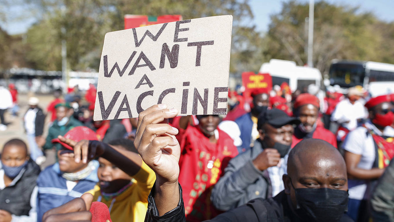 sachs344_PHILL MAGAKOEAFP via Getty Images_vaccineafrica