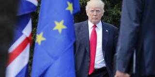 leonard105_JONATHAN ERNSTPOOLAFP via Getty Images_trump europe