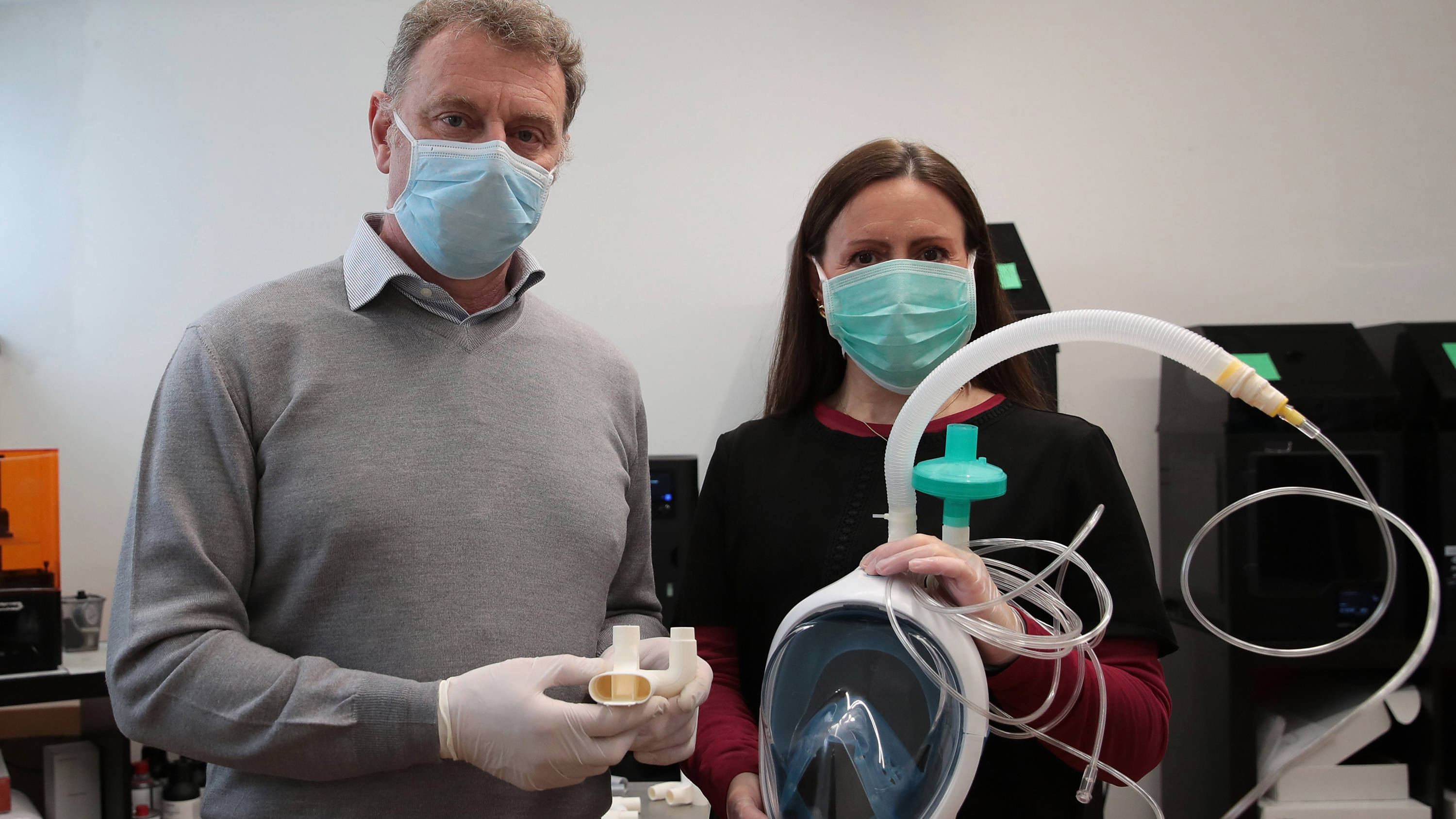 moyo18_Emilio AndreoliGetty Images_ventilatormaskcoronavirus