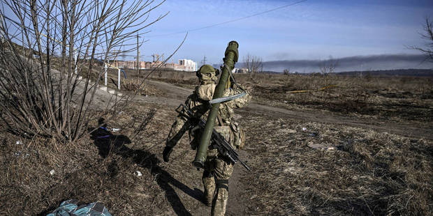 op_gabriel3_ARIS MESSINISAFP via Getty Images_ukrainewarsoldier