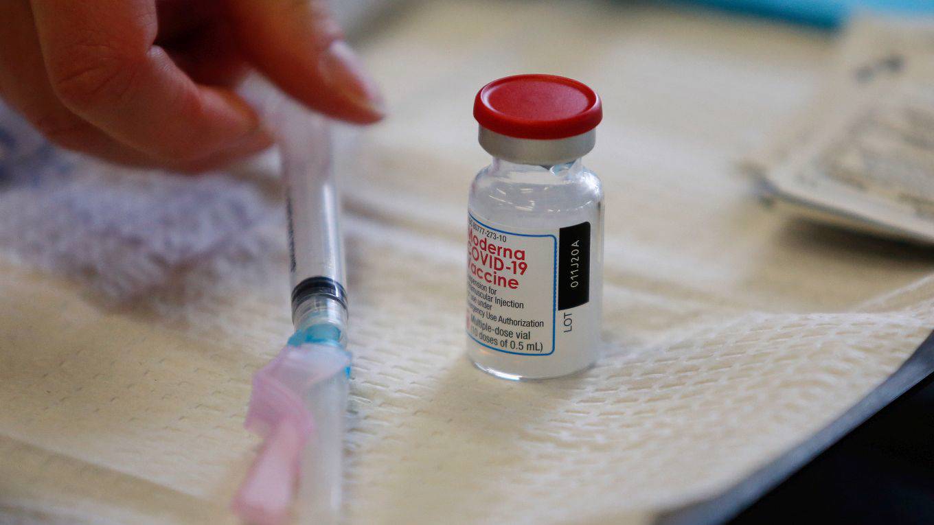 krueger34_Jessica RinaldiThe Boston Globe via Getty Images_covid vaccine