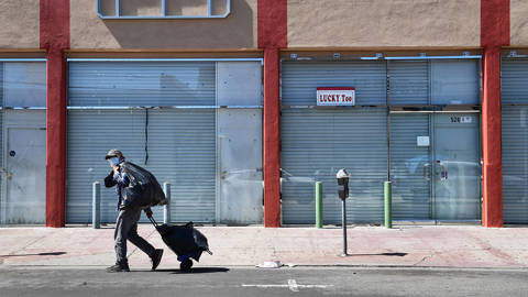 haldar41_FREDERIC J. BROWNAFP via Getty Images_covidstore