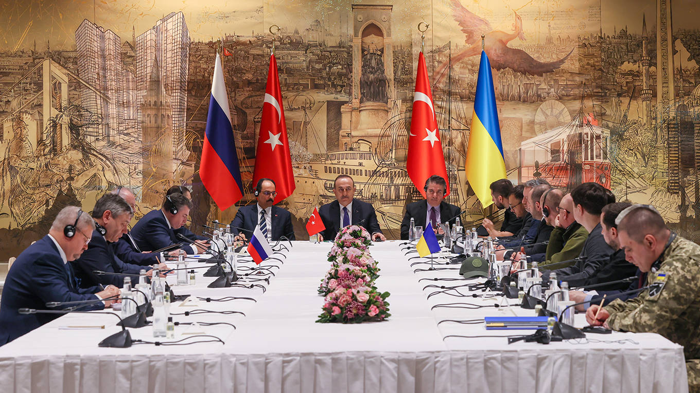solana141_Cem OzdelAnadolu Agency via Getty Images_ukrainerussiaturkeytalks