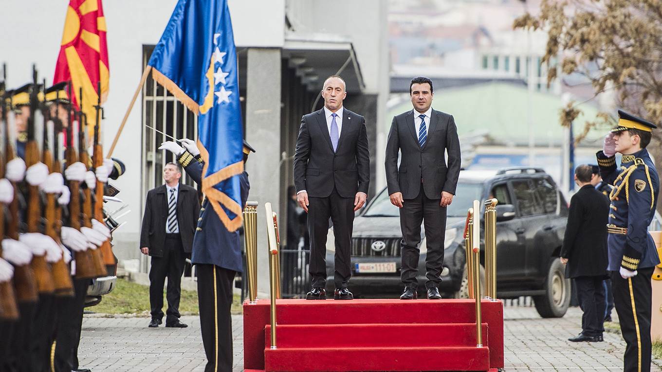Kosovo Prime Minister Ramush Haradinaj (L) and his Macedonian counterpart Zoran Zaev