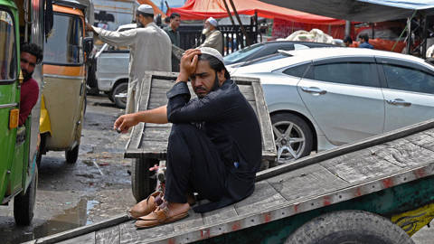 husain2_FAROOQ NAEEMAFP via Getty Images_pakistaneconomy